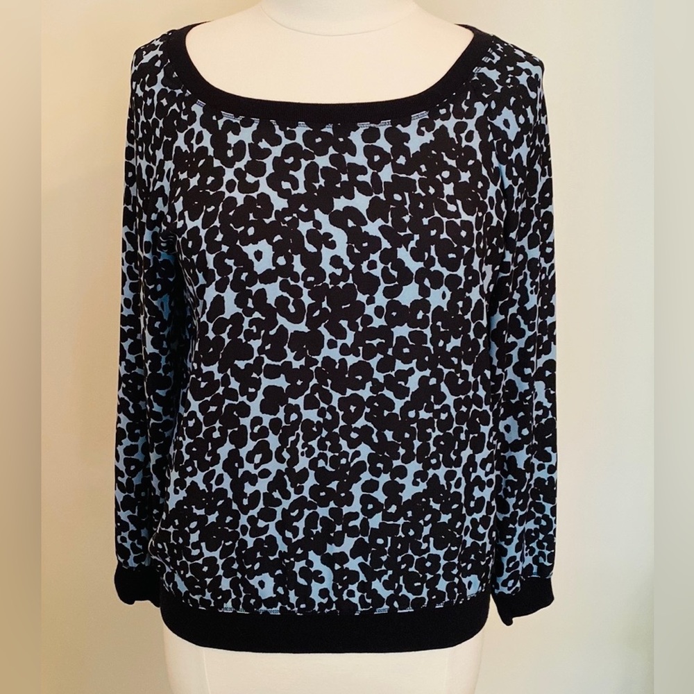 LOFT Black Blue Leopard Print S Wild Elegance Effortless Chic Sophisticated Top